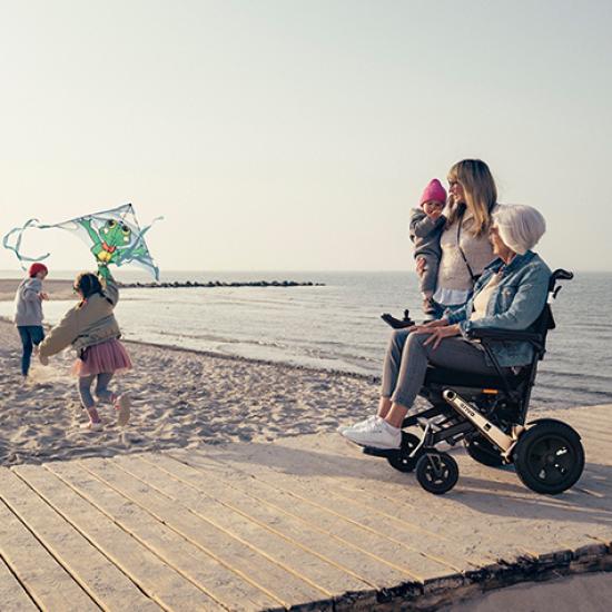 ERIVO FOLDING POWERCHAIR