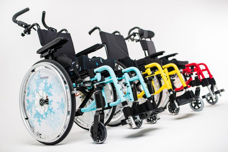 ACTION 3 JUNIOR MANUAL WHEELCHAIR