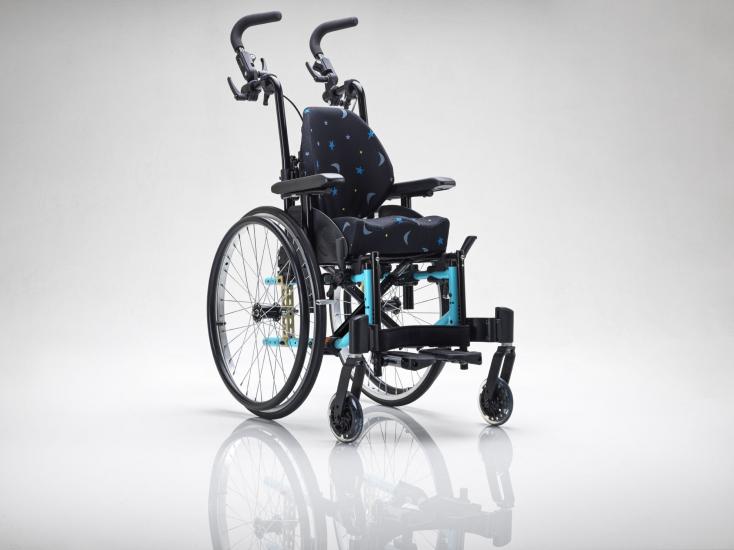 ACTION 3 JUNIOR MANUAL WHEELCHAIR