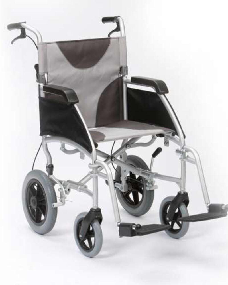 LIGHTWEIGHT WHEELCHAIR