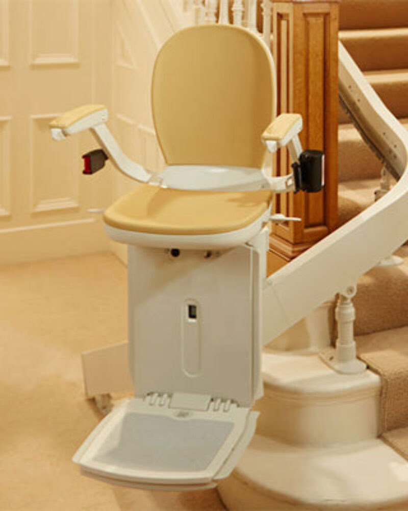 CURVED STAIRLIFT